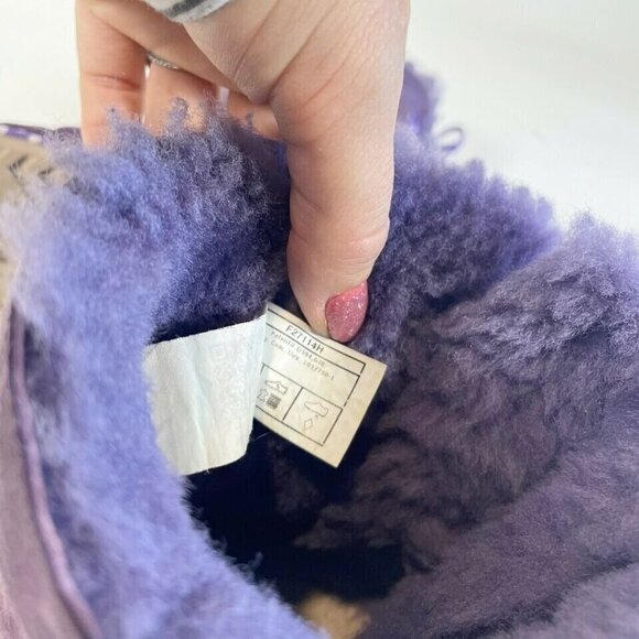 UGG Bailey Bow II Snow Boots Purple Size 4 Girls Purple Polka Suede Sheepskin - Picture 9 of 10